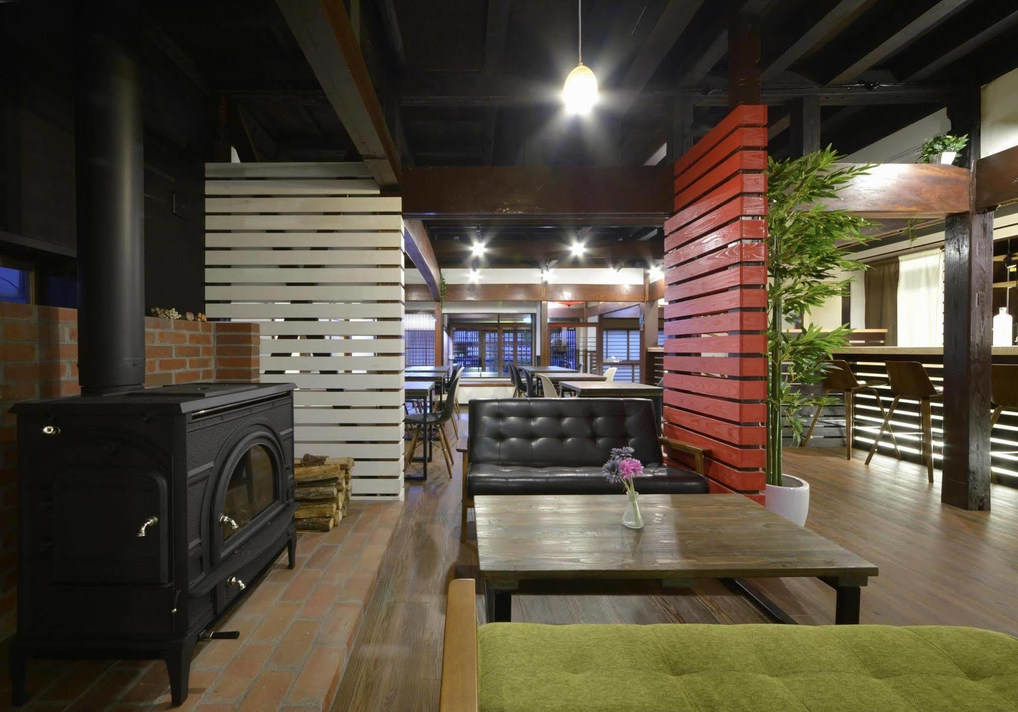 Zen Hostel Yamanouchi  Exteriör bild