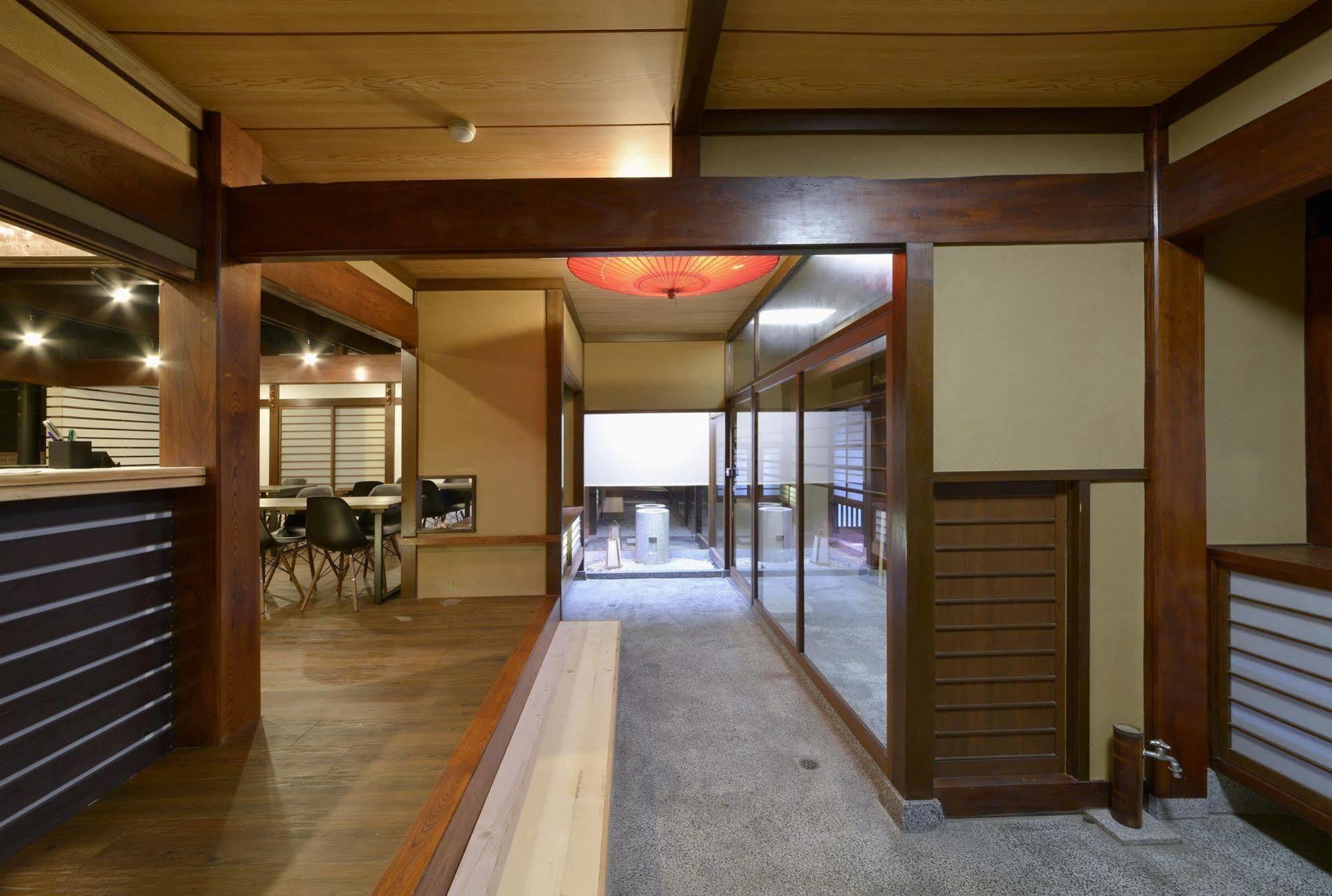 Zen Hostel Yamanouchi  Exteriör bild
